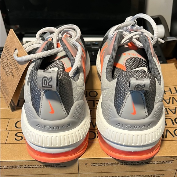 Nike Air Max Genome GS in Smoke Gray Size 7 (Big Kid) - Picture 5 of 7